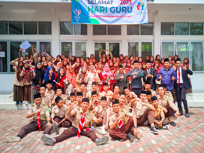 HARI GURU NASIONAL 2023, MA AL IHSAN GELAR SERANGKAIAN KEGIATAN PERINGATAN